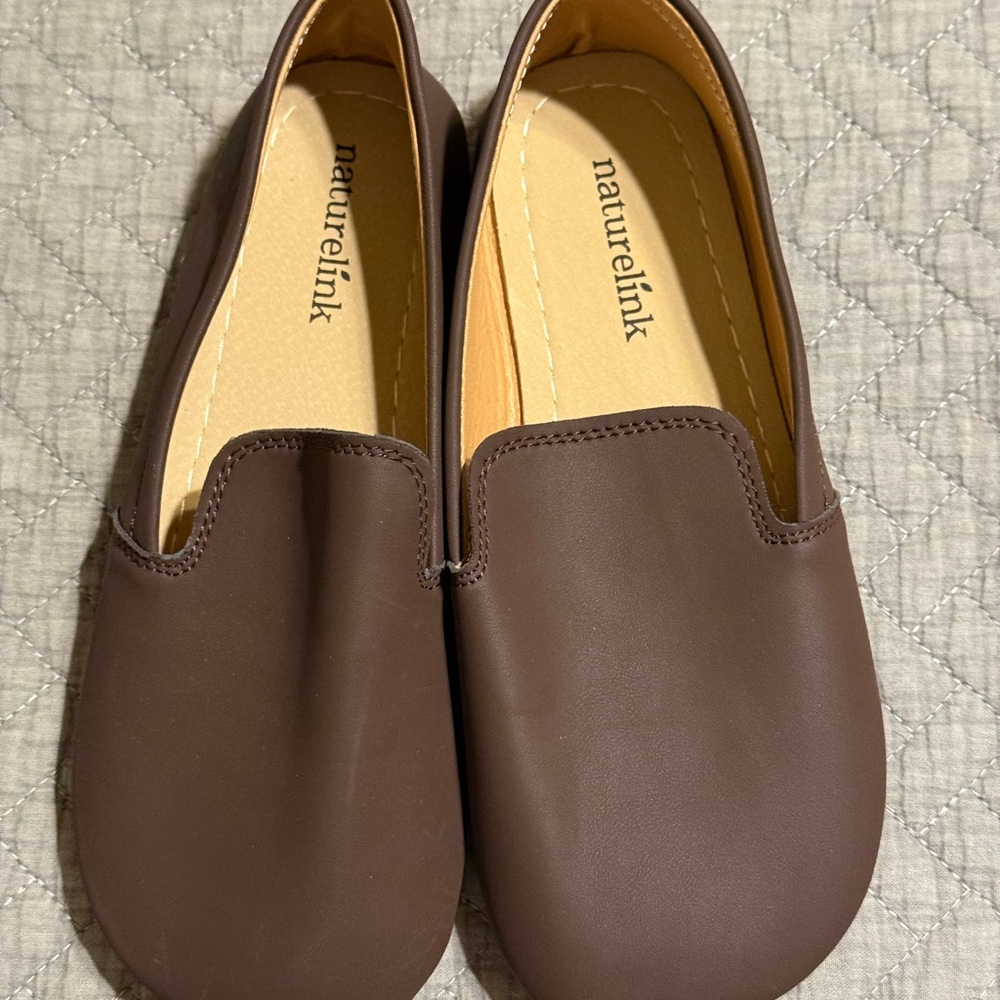 Naturelink Brown grounding Slip-On Loafers Size 6 or 7